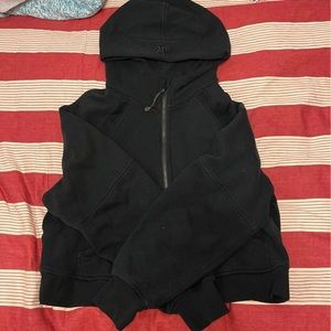 Lululemon oversized scuba half zip (do not buy!!)